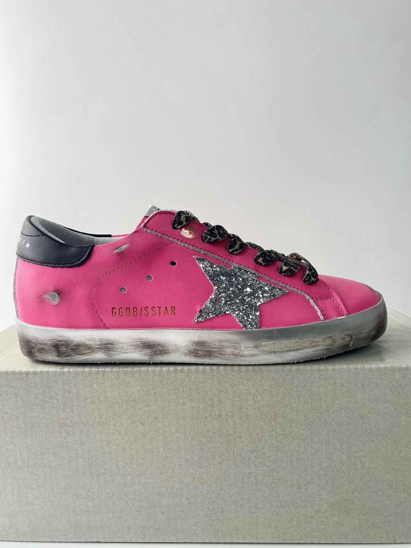 OOBB-- GWF00101.F001446.25565 cowhide item:D-X018B2804S